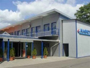 Magnet hotel